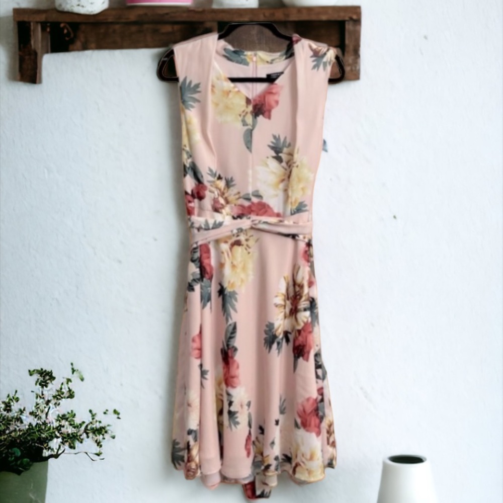 Tahari By Arthur S Levine Blush Pink Floral Self Tie Dress - Picture 7 of 15